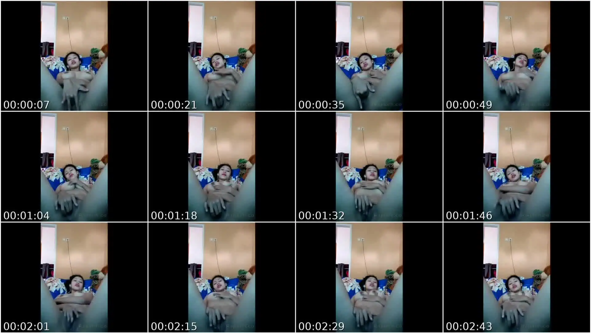 Babe Masturbate in Her Room